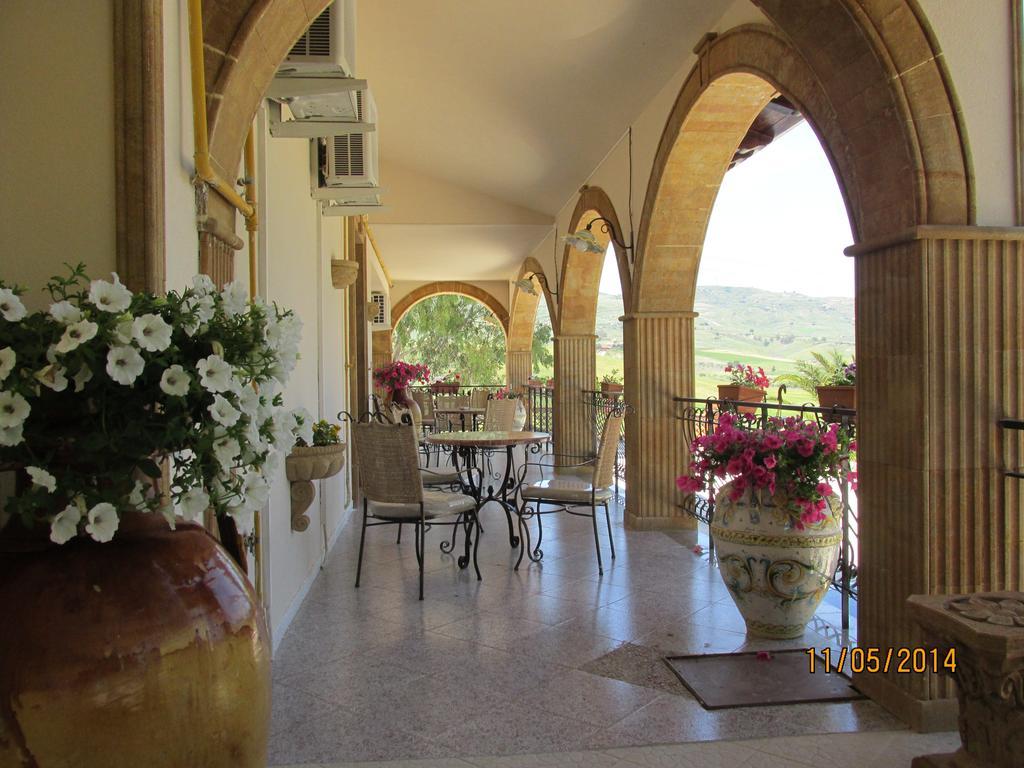 Agriturismo Reggia Saracena アグリジェント エクステリア 写真