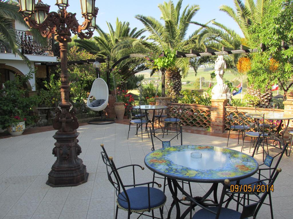 Agriturismo Reggia Saracena アグリジェント エクステリア 写真