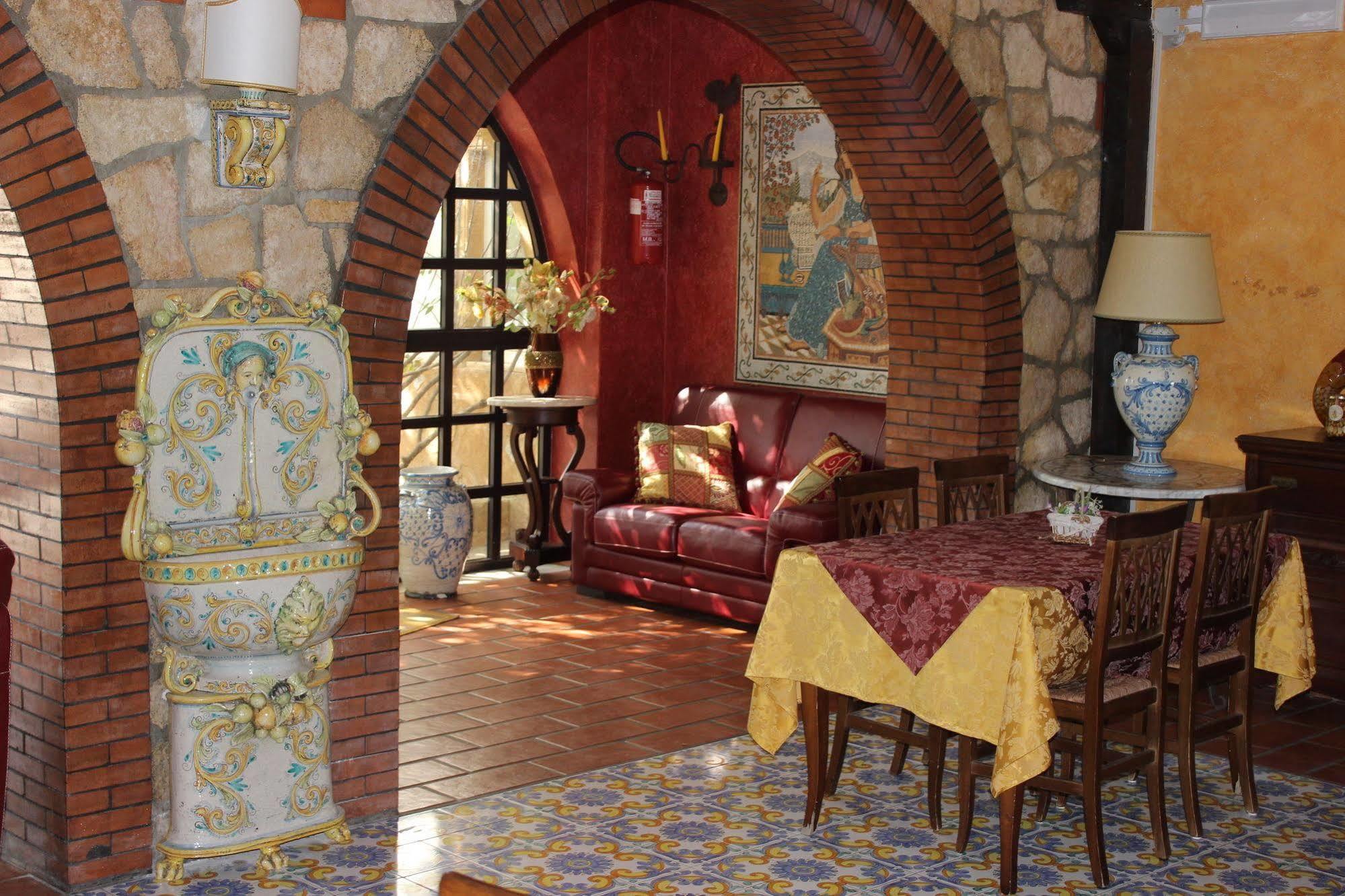 Agriturismo Reggia Saracena アグリジェント エクステリア 写真